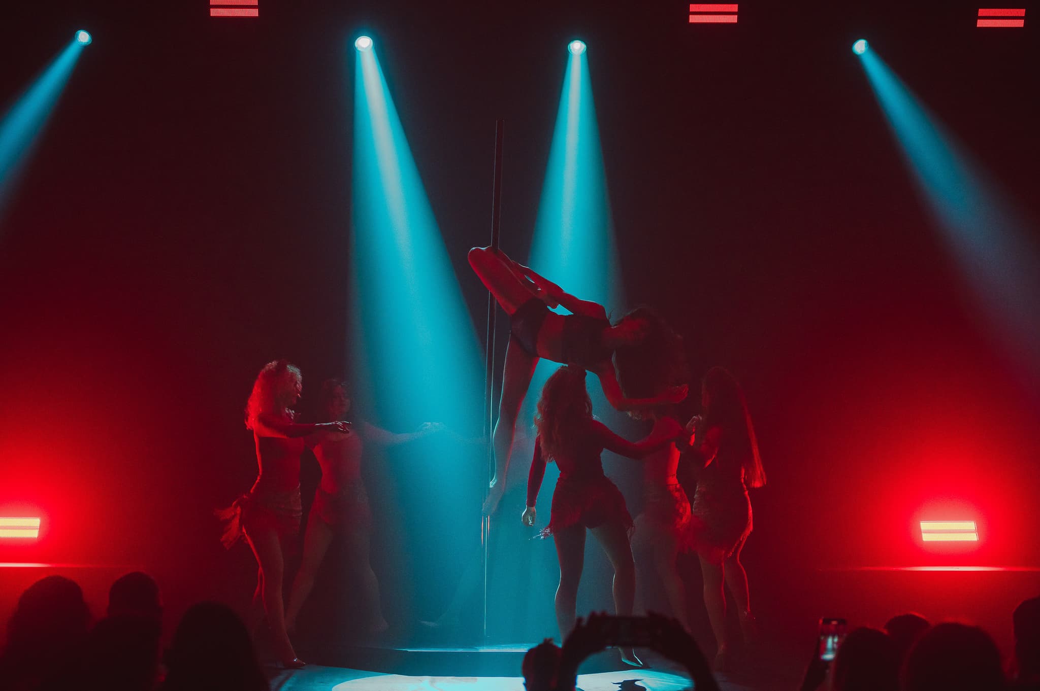 Pole & Heels Show — performanță